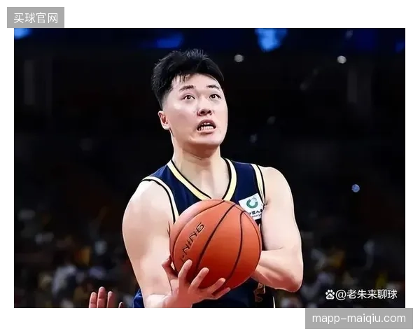 CBA季后赛教练的战术博弈成为胜负手，系列赛中率先拿出常规赛未使用过的战术往往能抢占先机